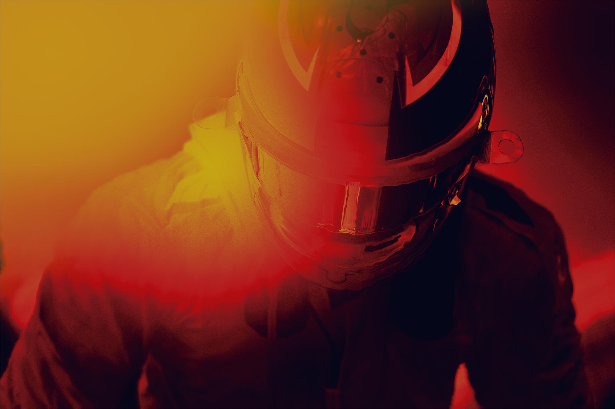 Discovery splash banner for F1 Live Stream Discord server