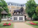Discovery splash banner for Reading, the UK's greatest large town Discord server